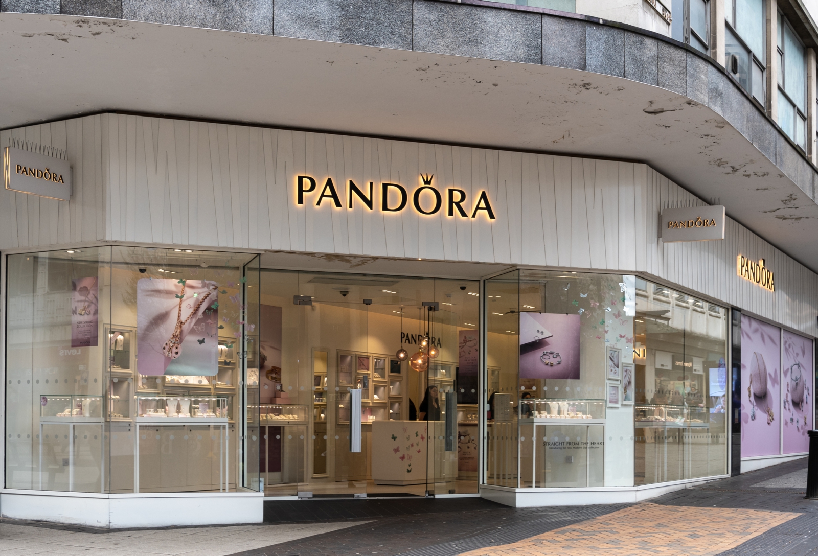 Пакувальник ювелірних виробів PANDORA — 2